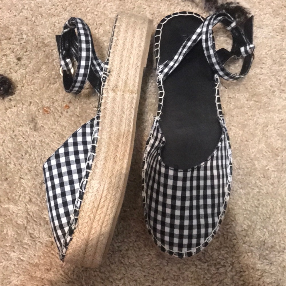 Forever 21 Brand Gingham Platform Espadrille